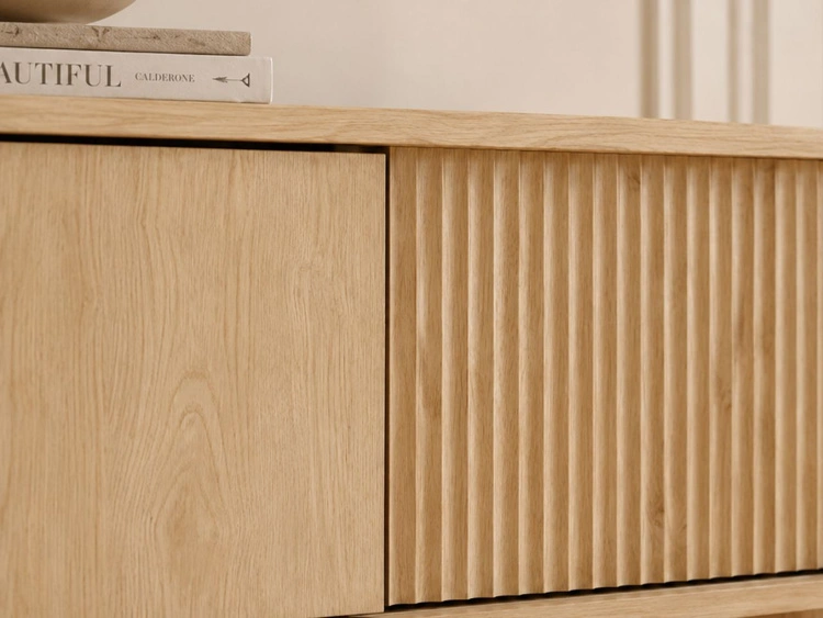 TV-Lowboard mit Türen 154 Gradimento Eiche Cremona